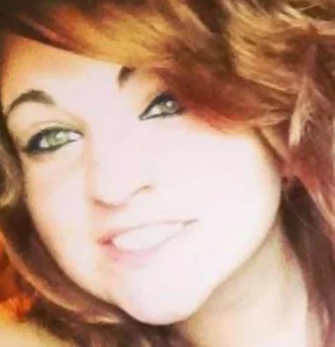 Cassandra, the 17-year-old from Connecticut who is being forced against her will to have chemotherapy. Photo Credit: New York Daily News.