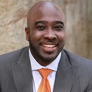 #RoundTableChat | Apostle Kynan Bridges: Prayer, Intercession & Warfare [LISTEN]