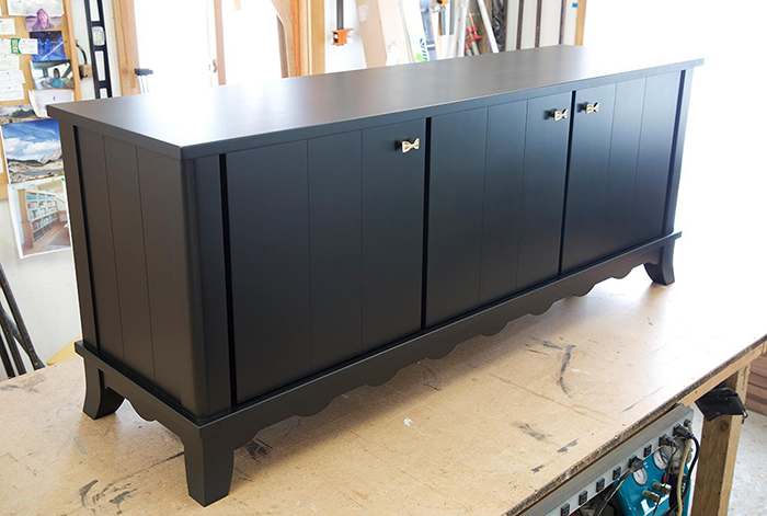Black Varnish Credenza