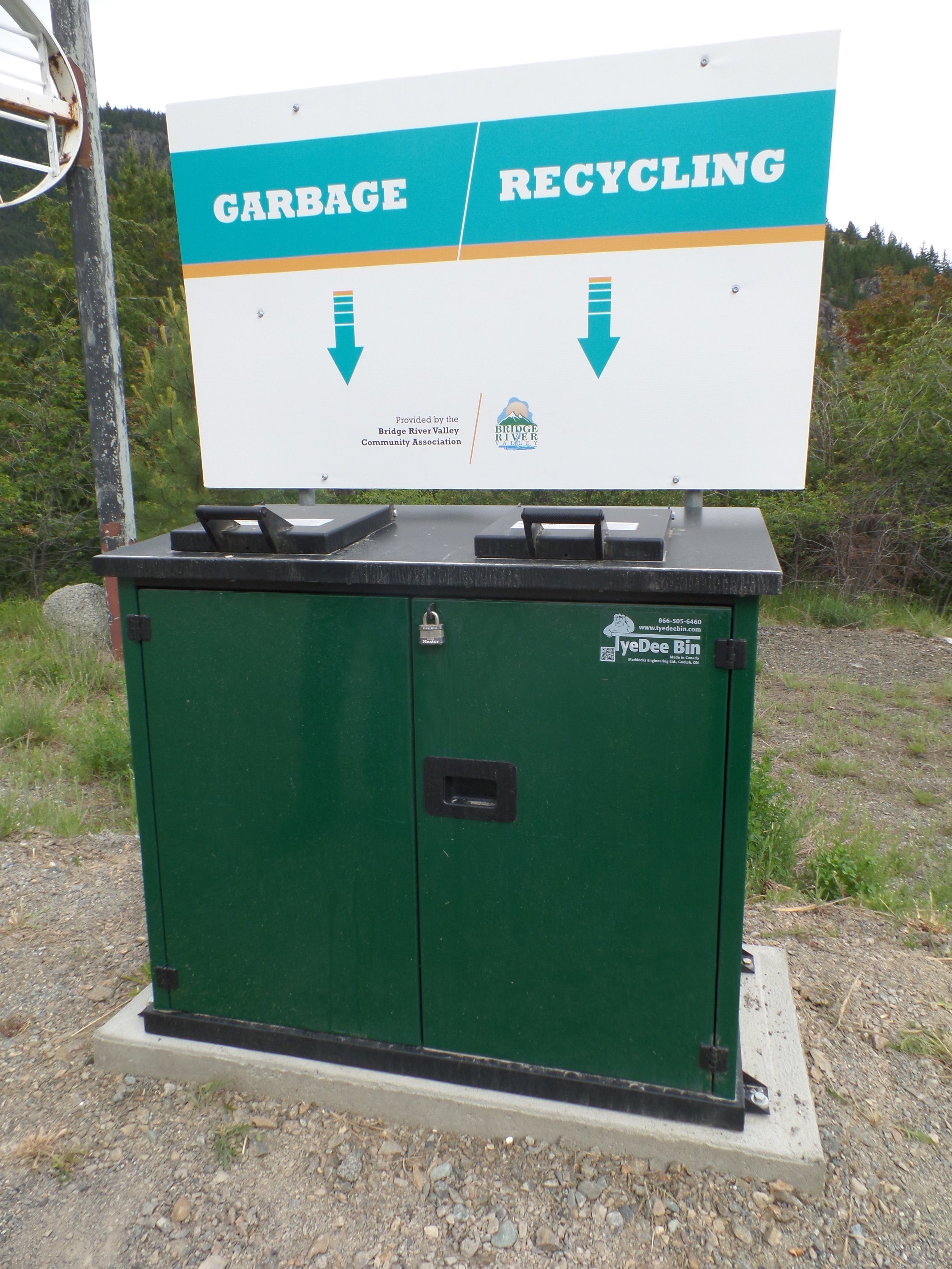  The BRV community had a bear-resistant garbage and recycling bin located in town. 