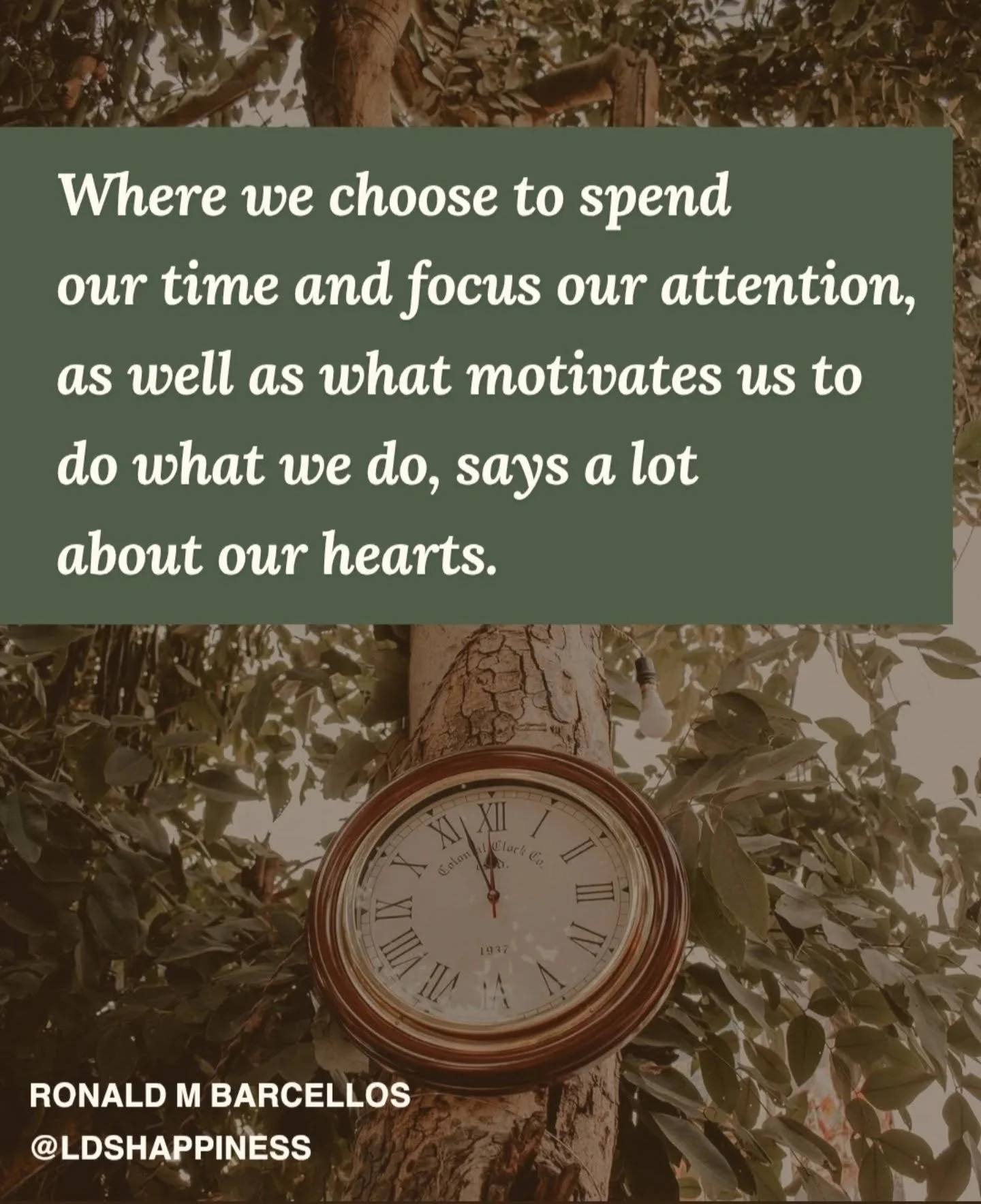 Remember- take time to be holy! What is your priority in life? Put God first and everything else will fall into place 💕

#taketimetobeholy #putgodfirst #whatmattersmost #ldshappiness #ldsquotes