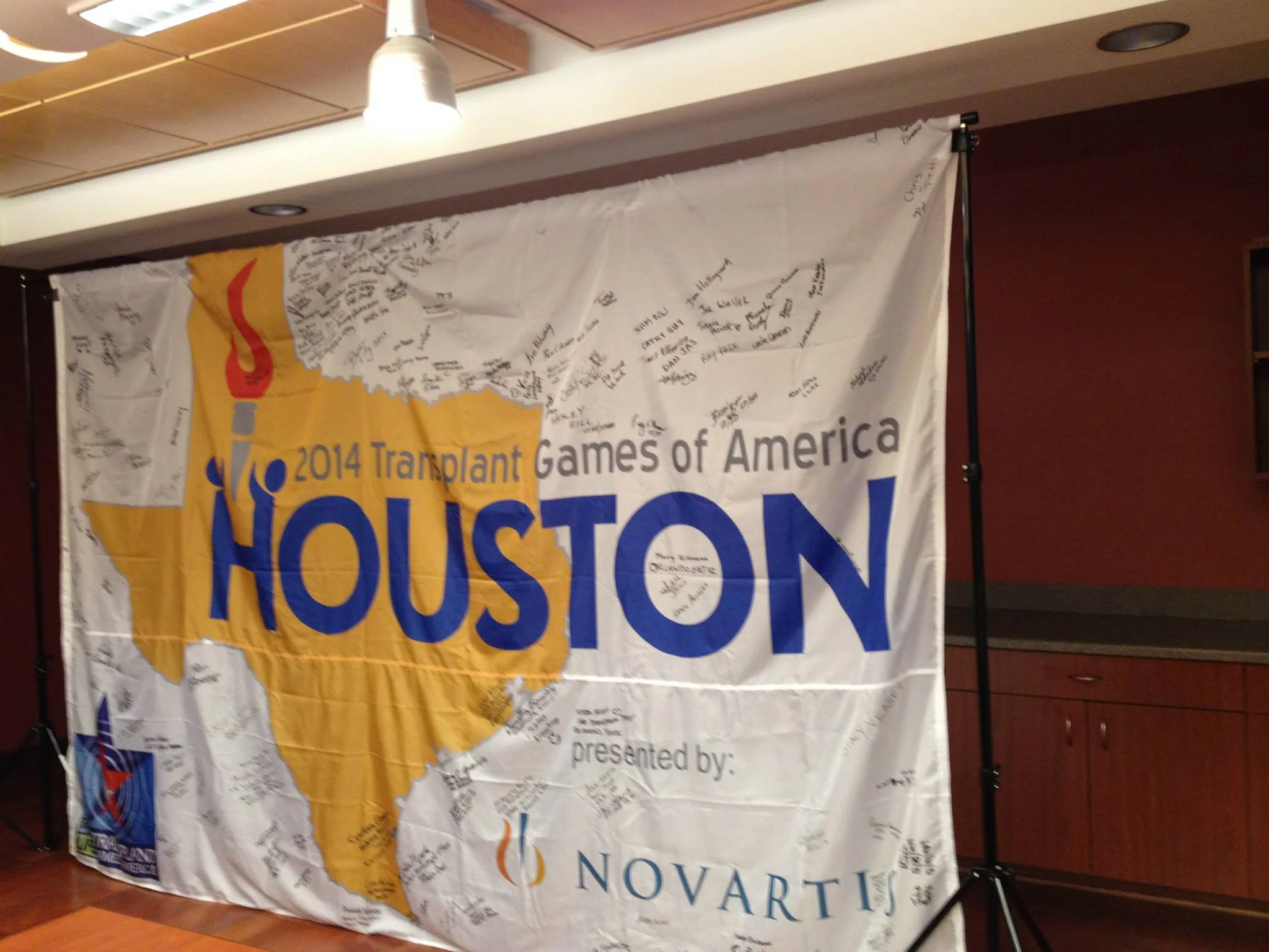 TM Flag Signing 2013-14.jpg