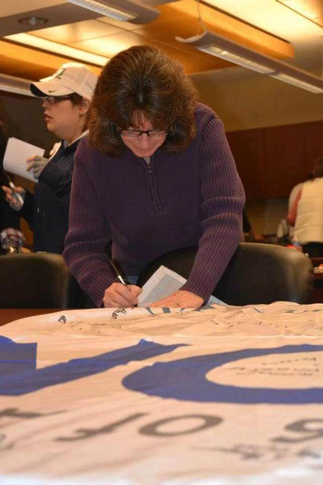 TM Flag Signing 2013-16.jpg