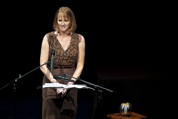 BOLD INK AWARD 2012 HONOREE Melissa Rosenberg (Copy)