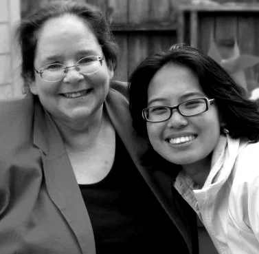 Associate Director Allison Deegan with her mentee and WriteGirl alumna, Lovely Umayam.