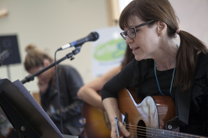 Lisa Loeb.jpg