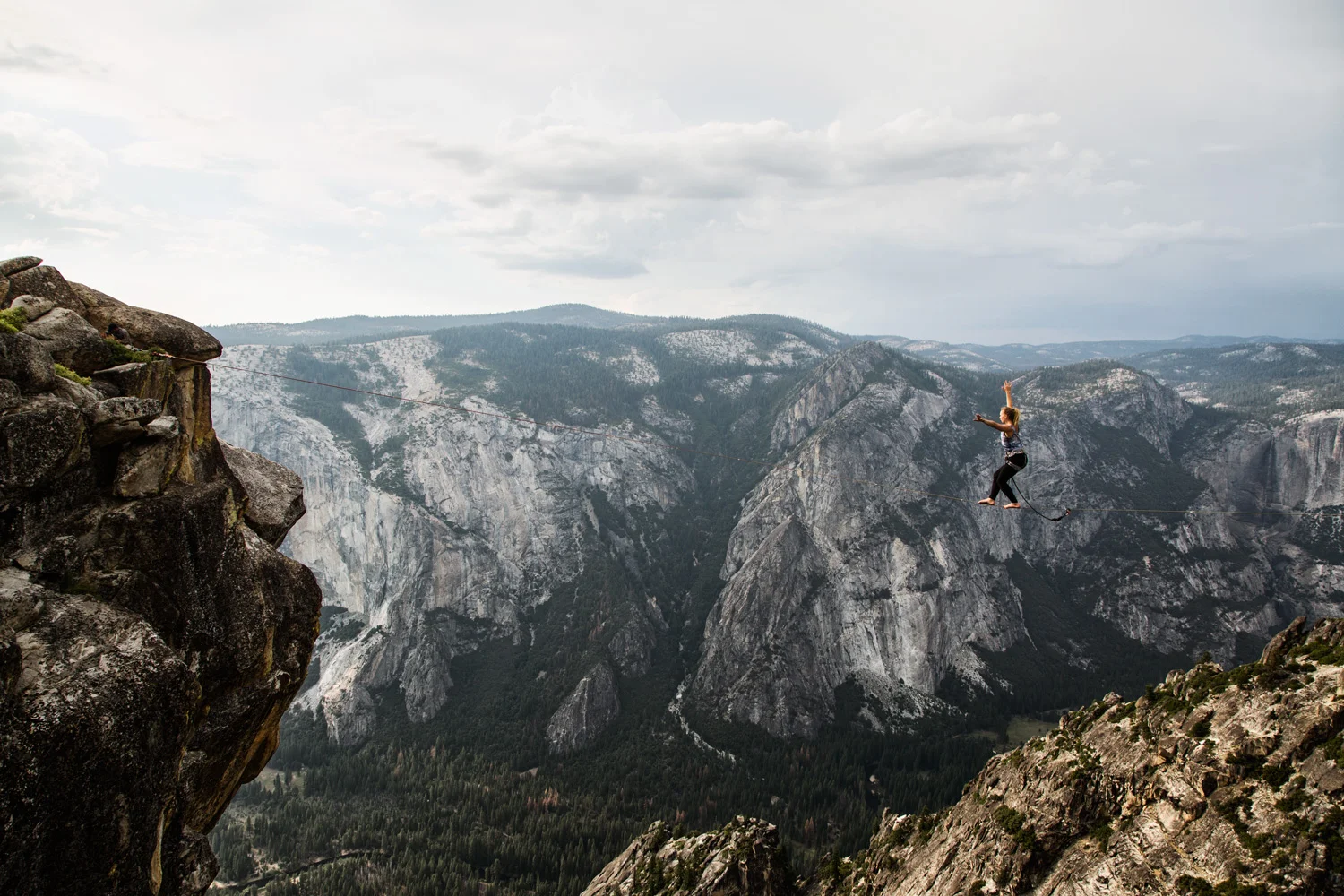 Slacklining at Taft Point, Yosemite