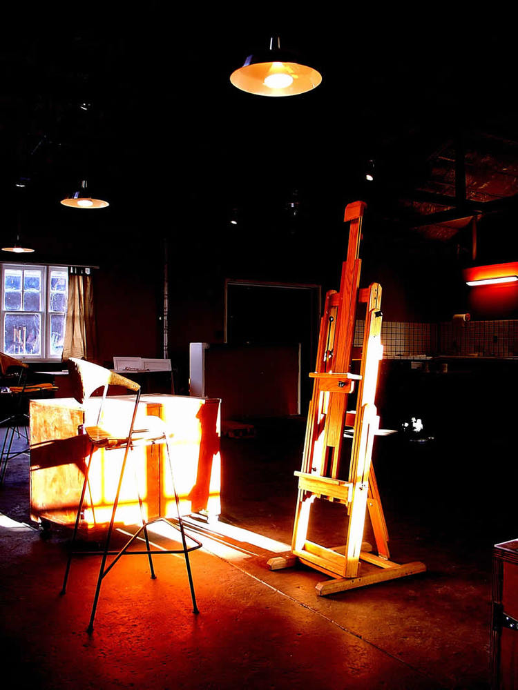Studio space at the Mano y Mente Artist-in-Residence Program