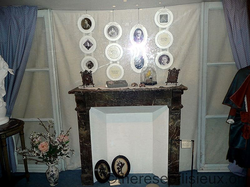 Photos and items belonging to Louis and Zelie Martin's family