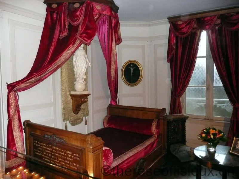 Marital bed where St. Therese was born; Zelie Martin died in this bed