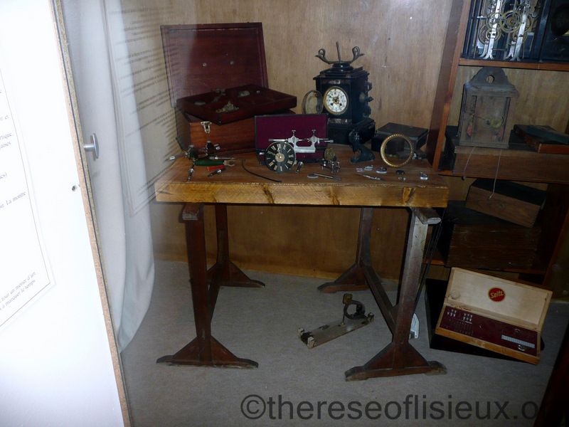 Clocks and clockmaking tools like Louis Martin's