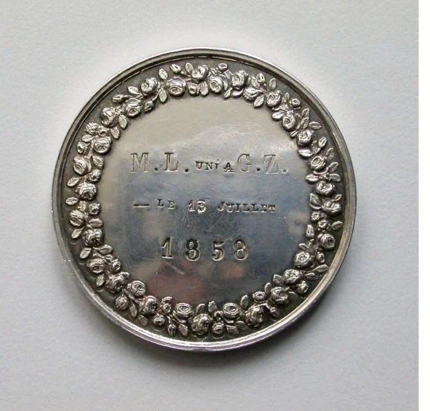 medallionbacksmall.jpg