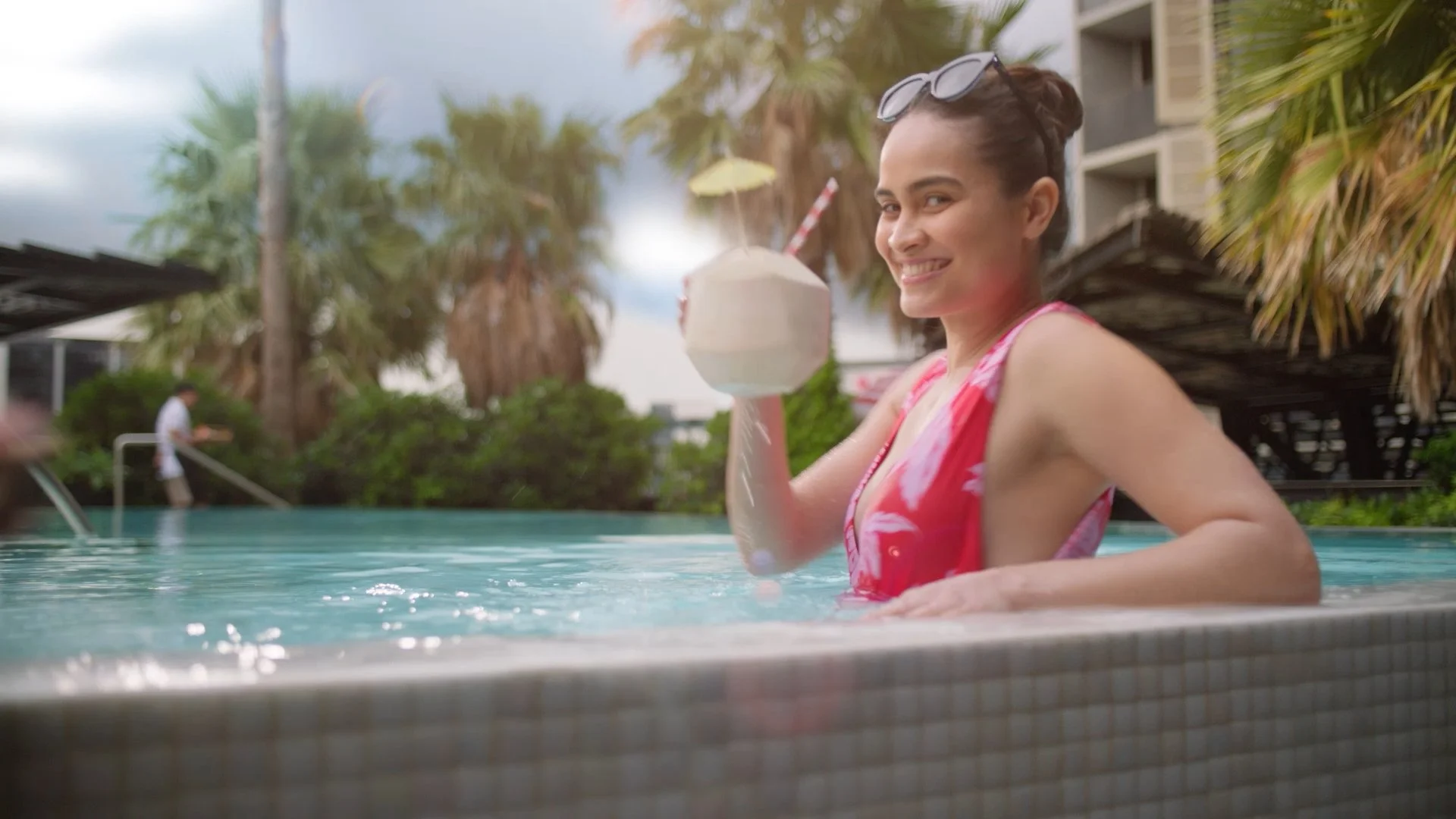 Snaffle - The Strut_Isobel_30_00_00_26_07.jpg