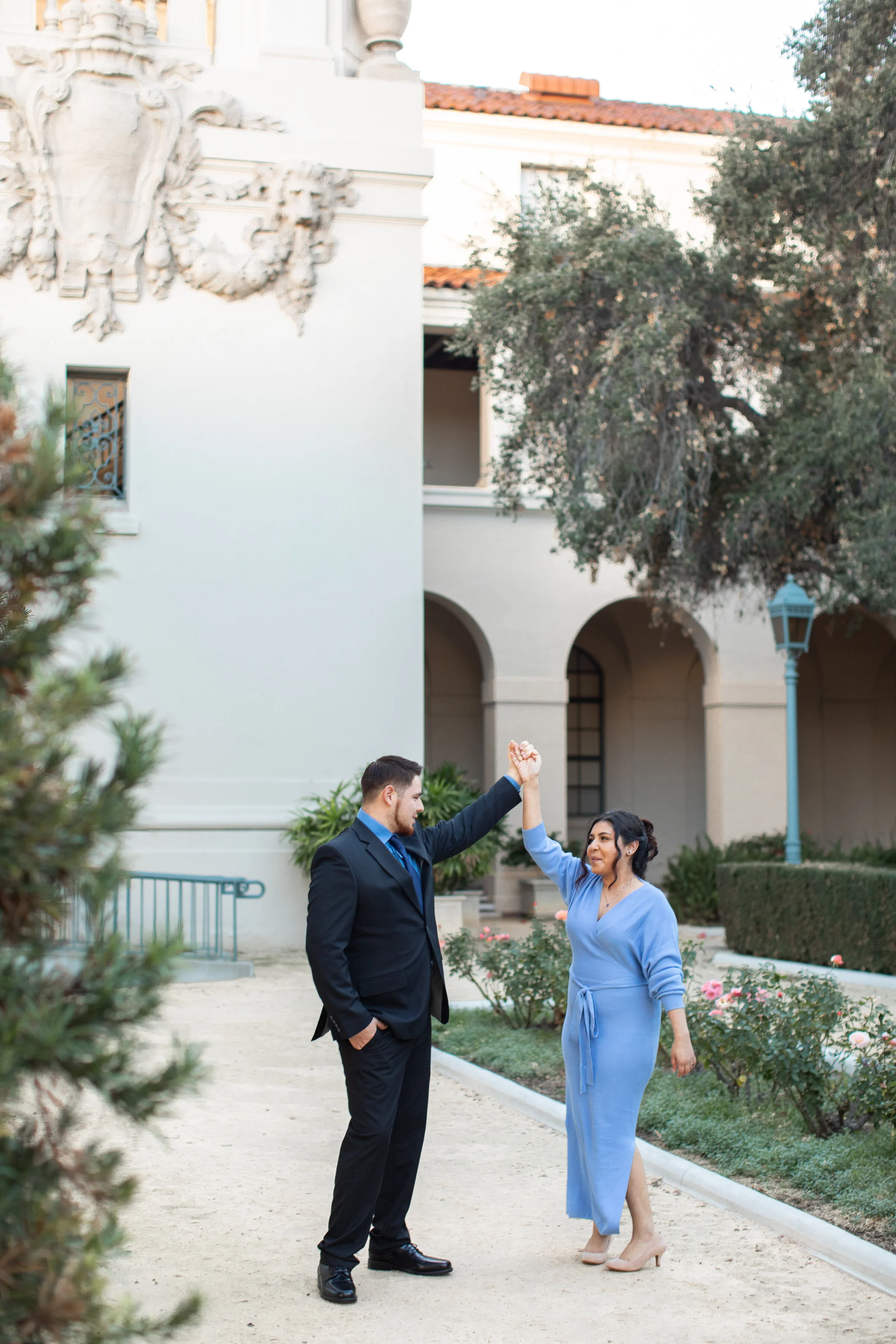 Pasadena_City_Hall_Engagement_LarkLavender_002.jpg