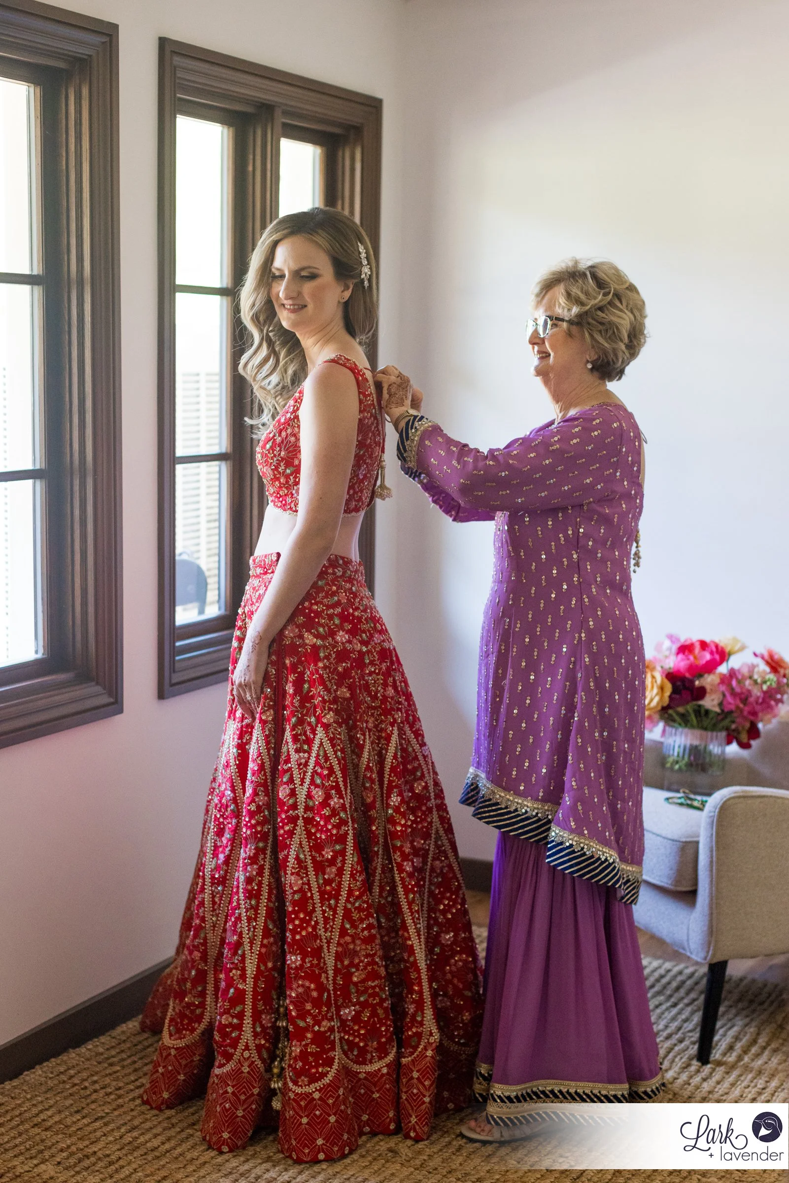 Colorful & Festive Mehndi & South Asian Chevy Chase Country Club Wedding in Glendale, CA