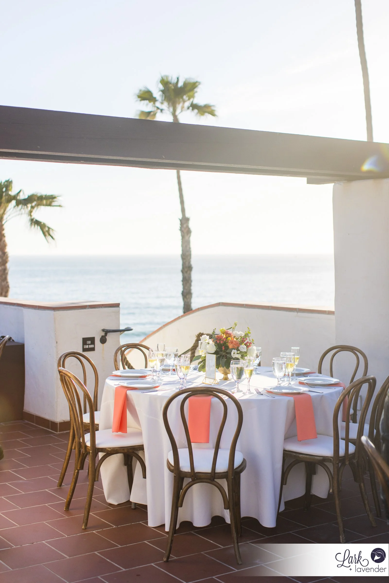 Sunkissed & Golden Ole Hanson Beach Club Wedding in San Clemente, CA