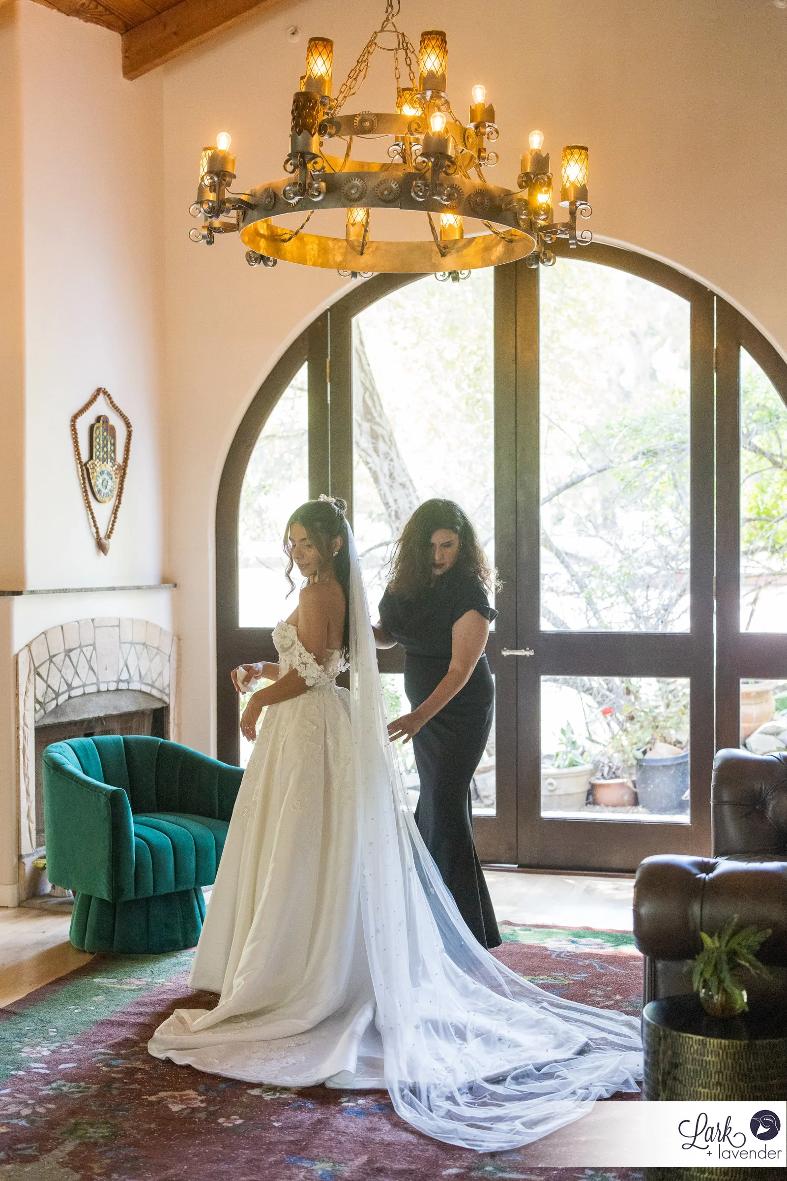 Sweet Inn of the Seventh Ray Wedding in Topanga Canyon, Ca