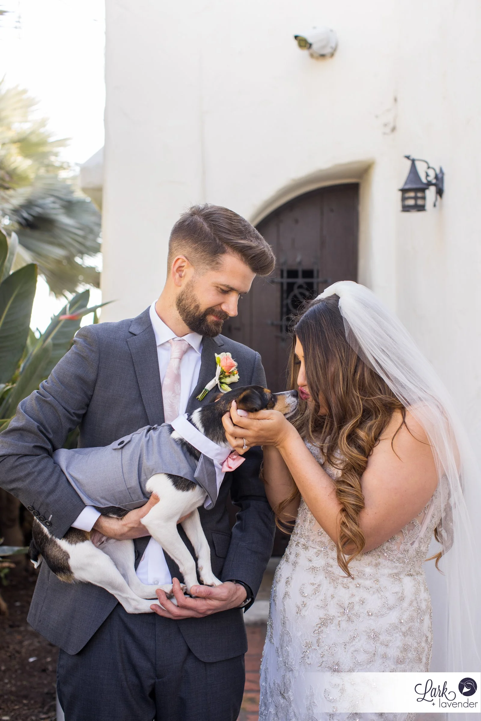 Sunkissed & Golden Ole Hanson Beach Club Wedding in San Clemente, CA