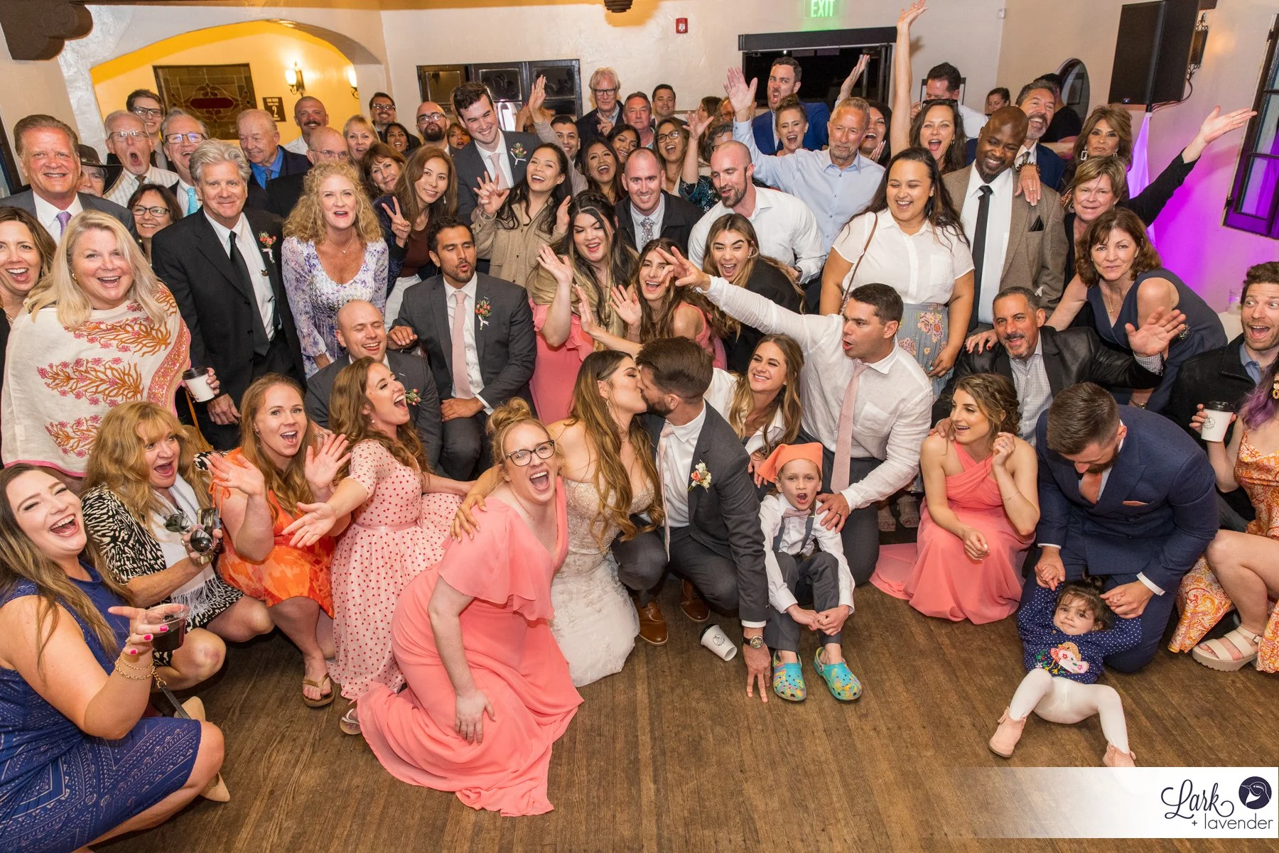 Sunkissed & Golden Ole Hanson Beach Club Wedding in San Clemente, CA