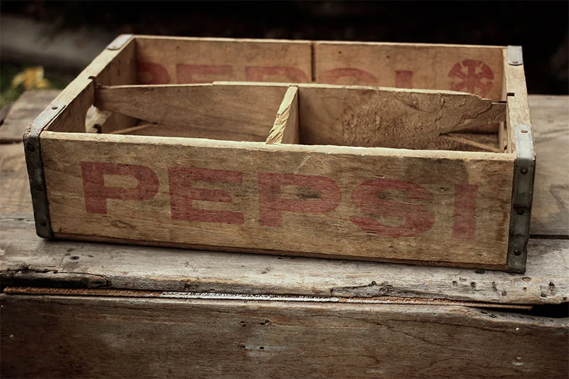 RED LETTER PEPSI W/4 DIVIDERS - $8