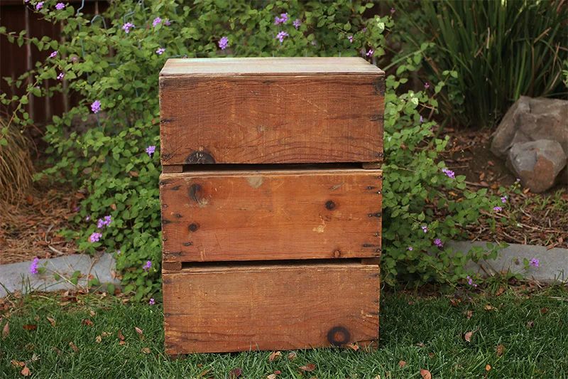 LARGE FRUIT CRATES - $8 QTY OF 6 AVAILABLE