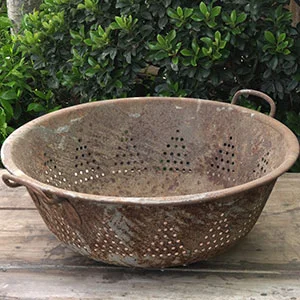 COLANDER - $10 MORE DETAILS & PICS...