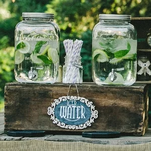 2.5 GALLON DRINK DISPENSER - $15 EACH MORE DETAILS & PICS...