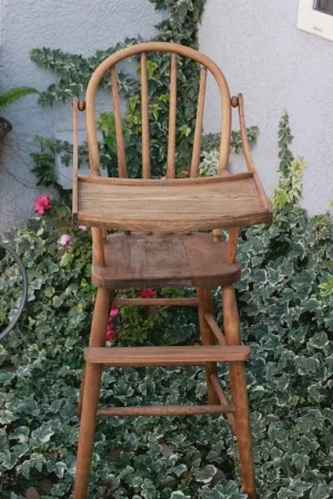 1930's High Chair RENT FOR $35 MORE DETAILS & PICS...