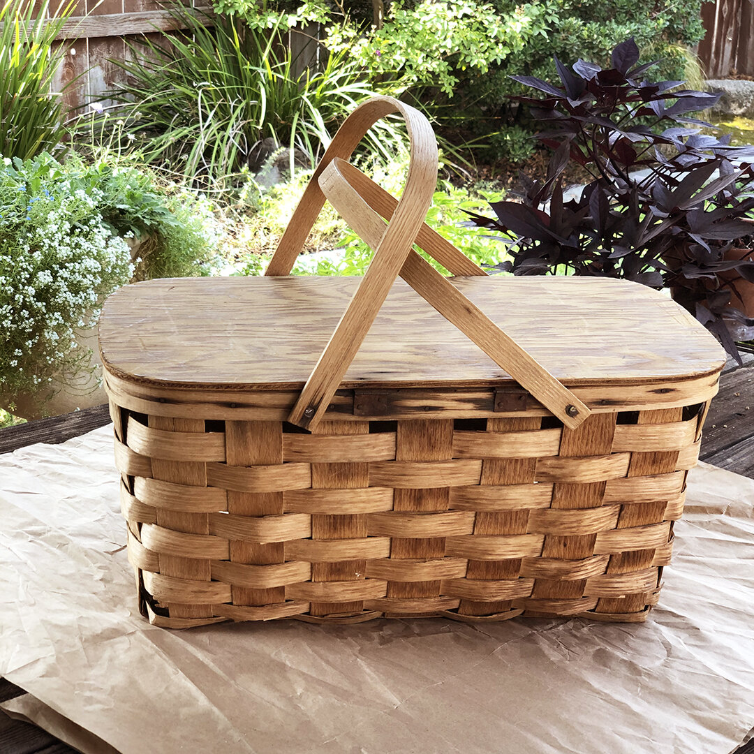 American Vintage Design - Thrift store basket makeover DIY