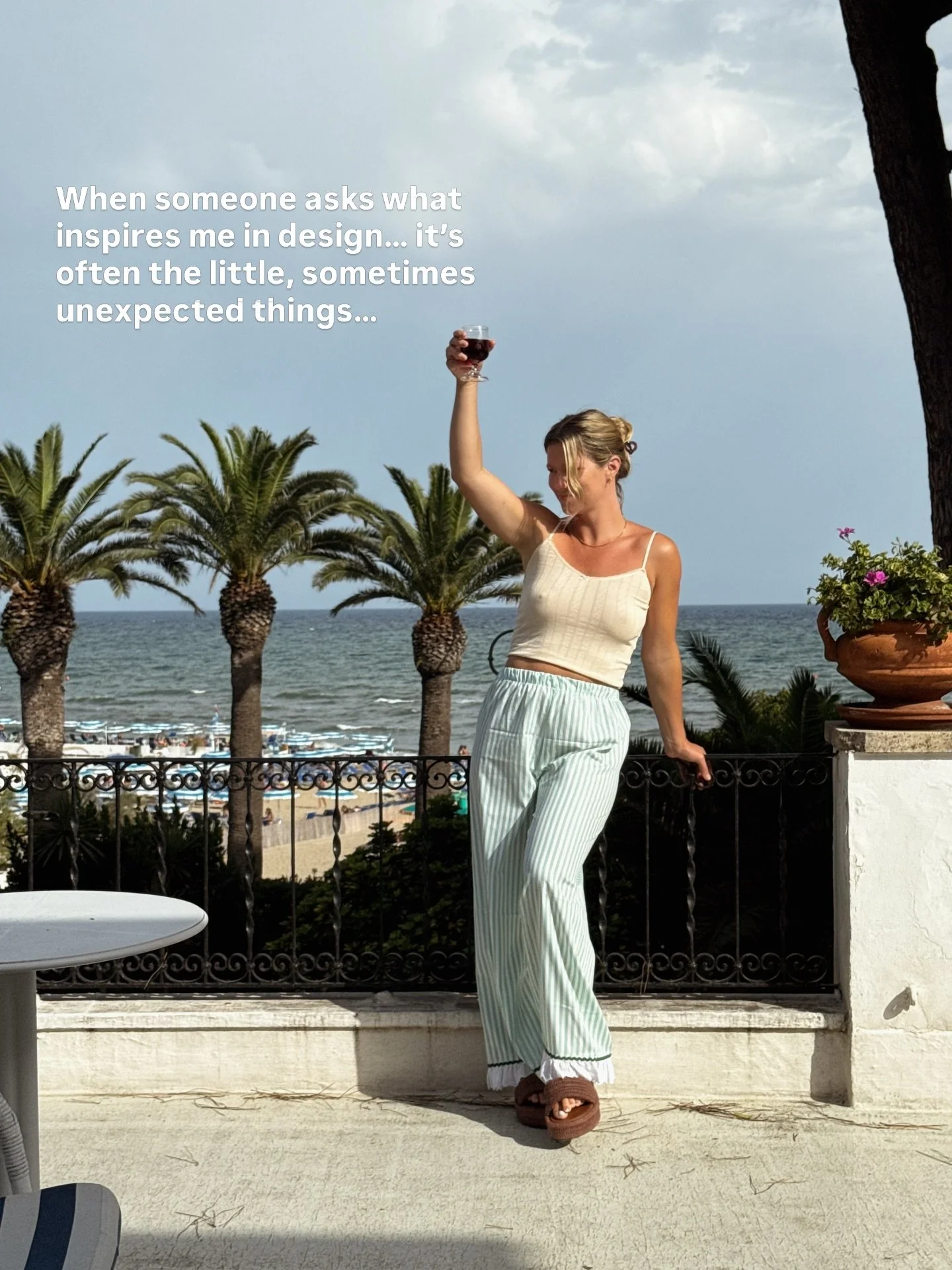 Always taking notes 💌 

What everyday, little things inspire and ignite your creativity? 
off.

** note, almost always involves nature, not always flowers:  look beyond and don&rsquo;t compare.