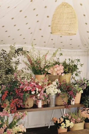 ohfloraretreatflowers.webp