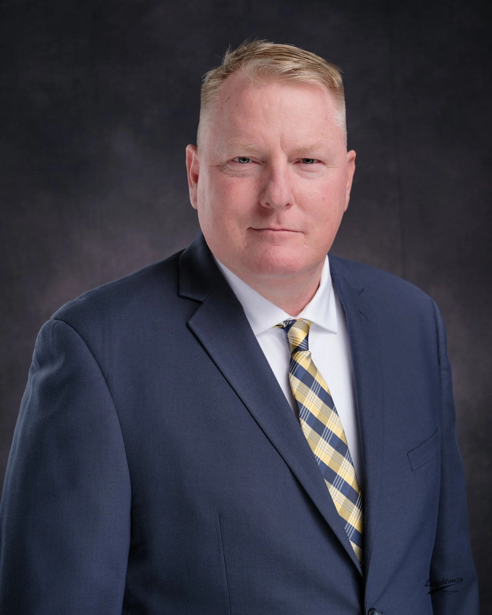 Eric R-LeightonD-4332.jpg