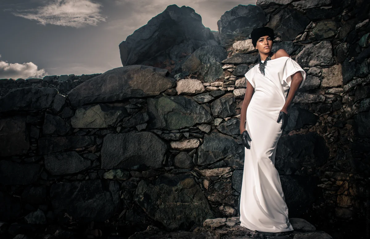 Discussion: The Photographer Left?