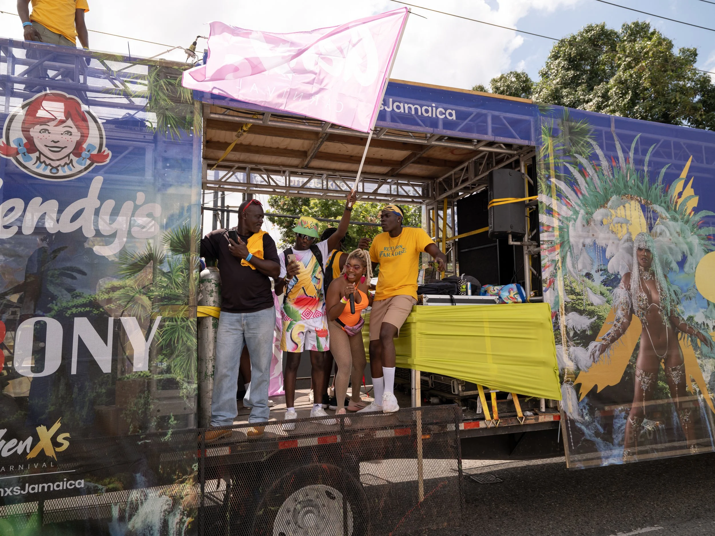 Jamaica Carnival 2023-LeightonD-9297.jpg