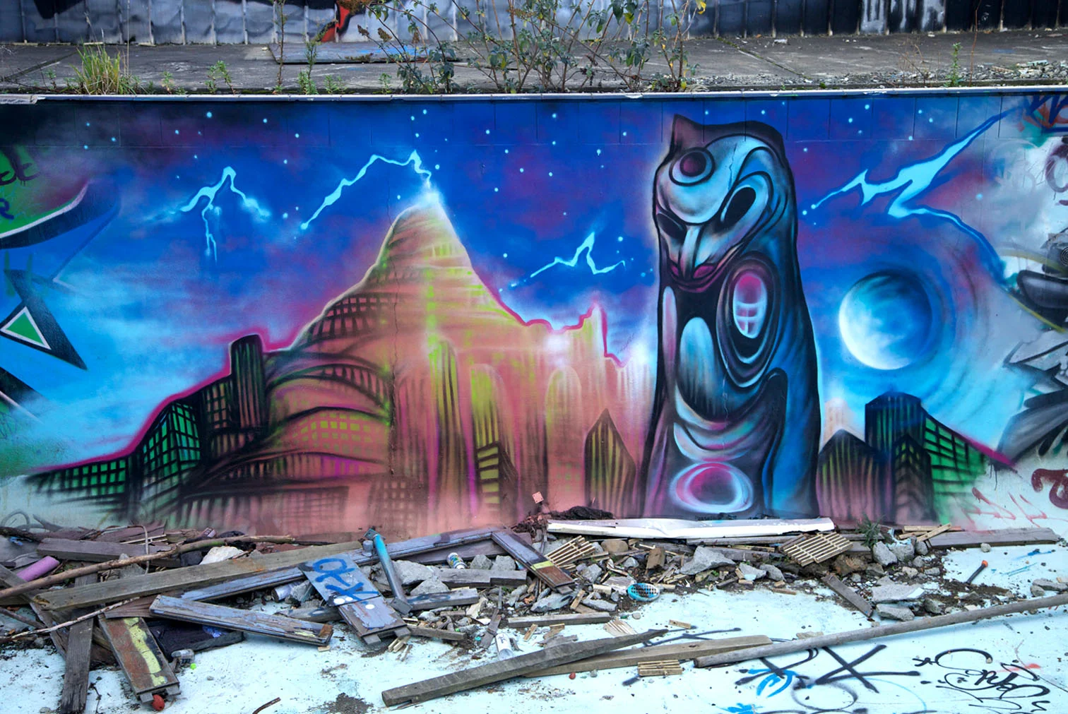 Totem 3.jpg