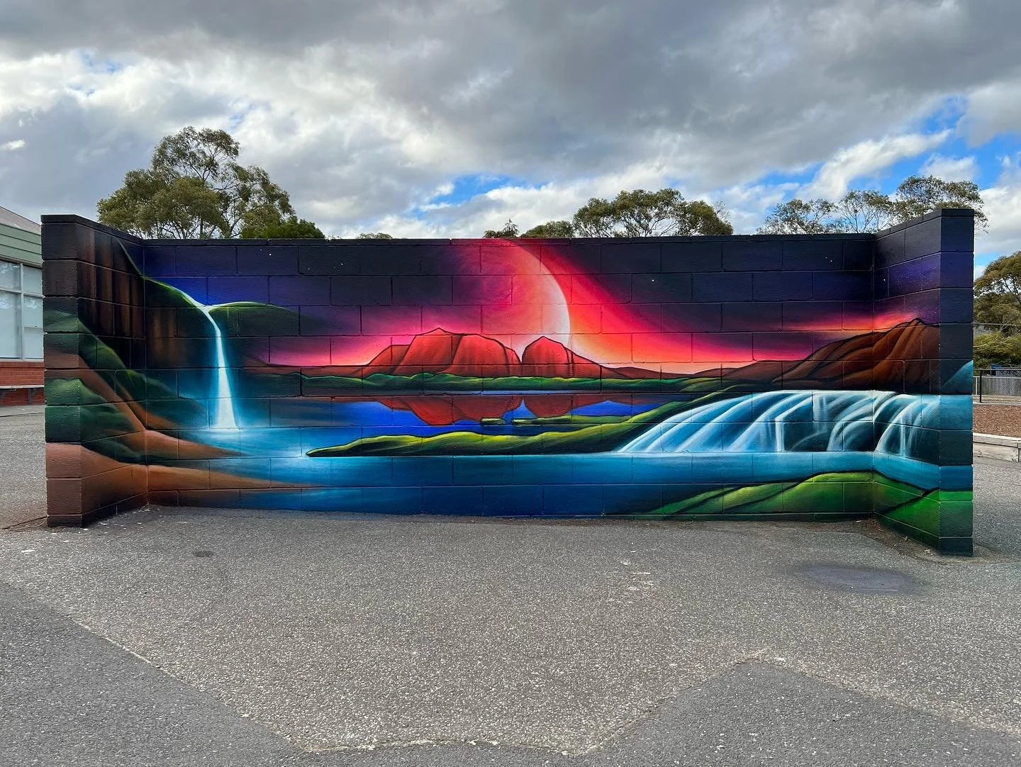 469039863_18294083632236355_53267113711345222_n copy.jpg