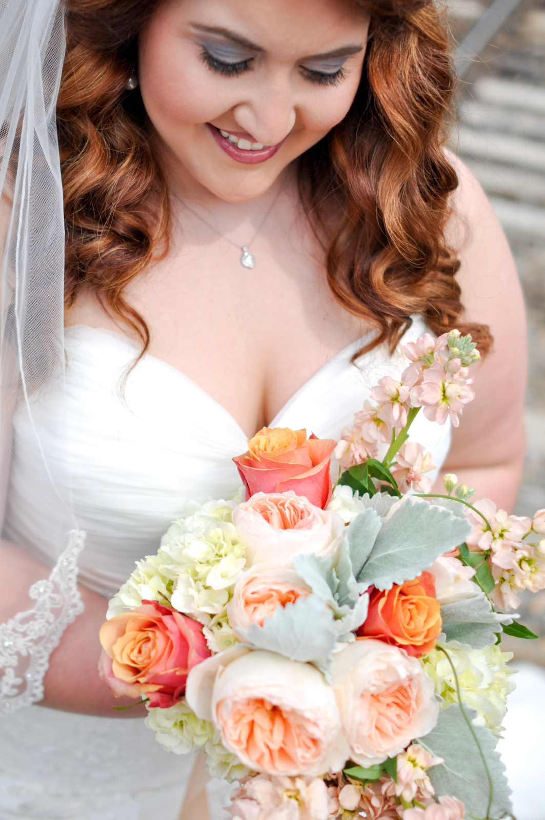 Stunning flowers by Frilly Bloomers.