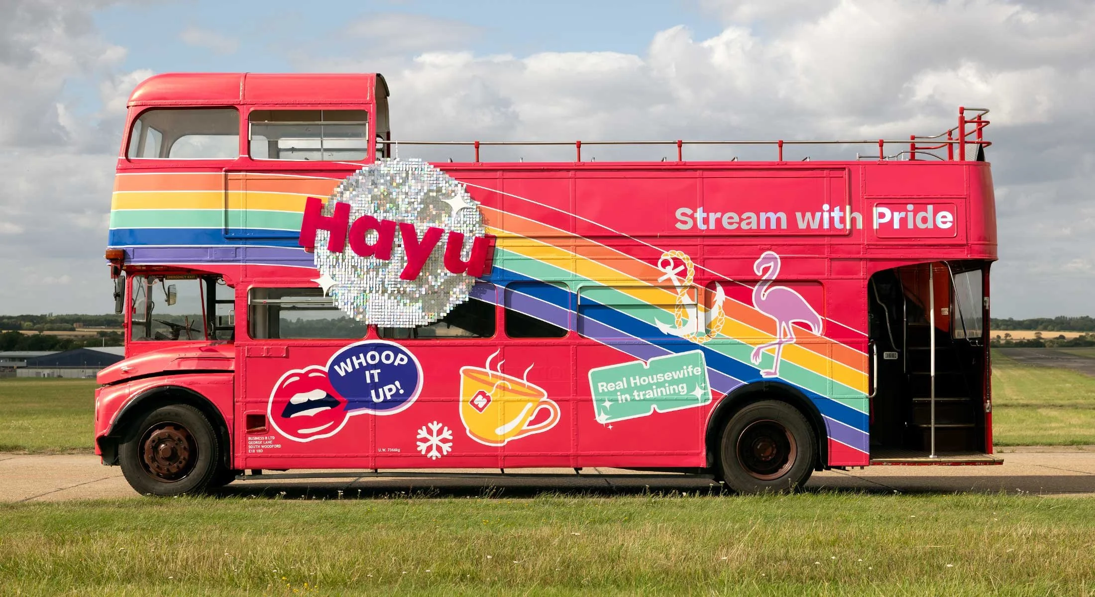 Pride Parade Bus: Hayu