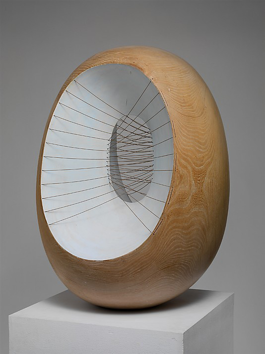 Oval-Form-with-Strings-and-Color_Barbara-Hepworth.jpg