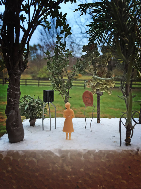 One my early studies for a sculpture garden that blends nature, electronics and people. Kelly Heaton, November 2015