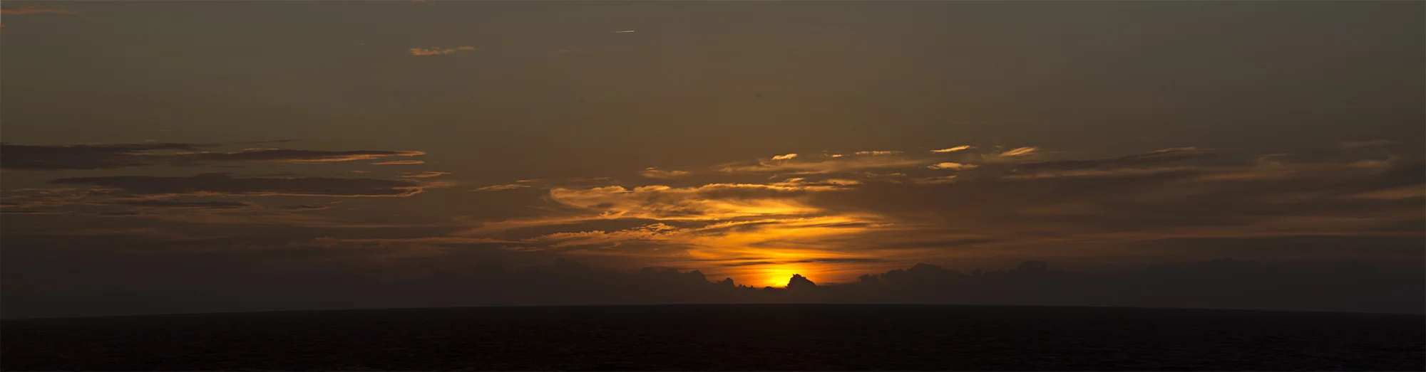 sunset5pano.jpg
