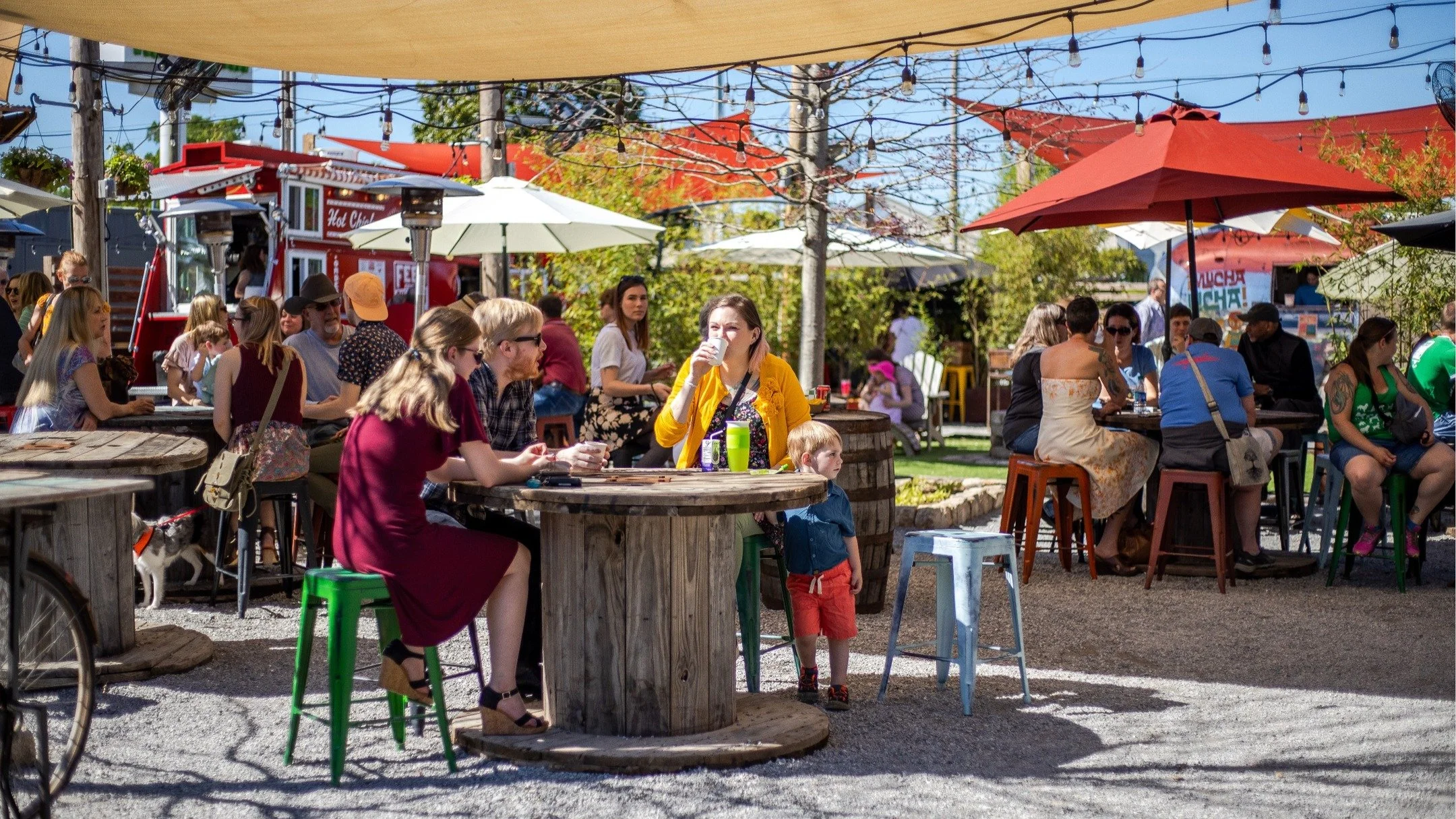From Dead Mall to Dynamic Hub - MidCity District is turning heads as a bold example of placemaking. 🔗 to our bio to read the article by Rob Steuteville from the Congress for the New Urbanism.

@NewUrbanism #PublicSquare #UrbanDesign #Urbanism #Midci