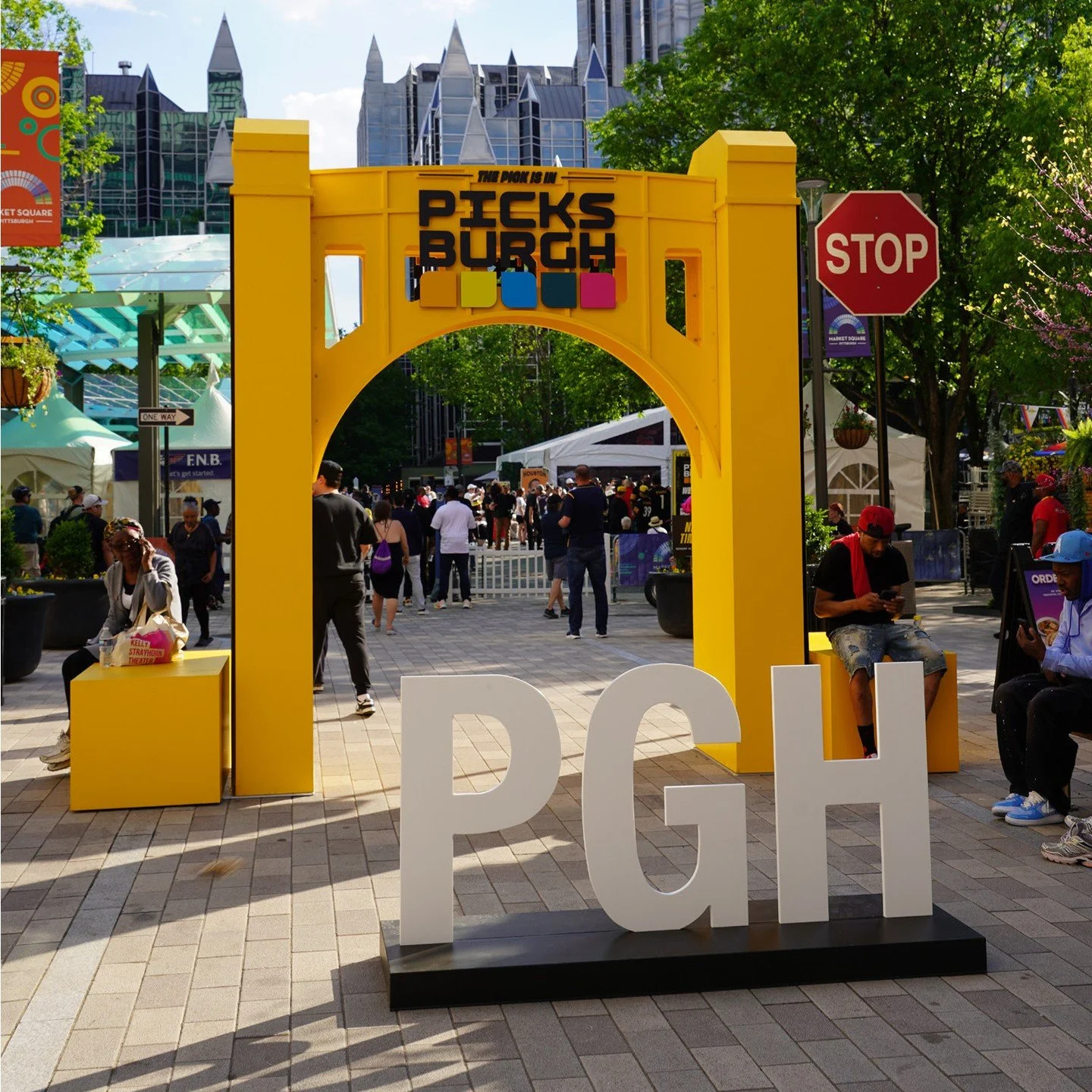 Welcome NFL Fans! As the 2026 NFL Draft kicks off, Downtown is buzzing with energy as hundreds of thousands of visitors experience Pittsburgh for the first time. From Market Square to Arts Landing, Point State Park, and the North Shore, Pittsburgh&rs