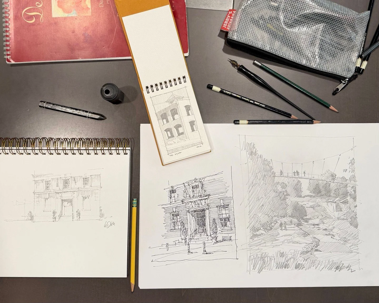 A lunchtime sketch tour of Greenville, South Carolina&rsquo;s &ldquo;Emerald City.&rdquo;

#UDAsketchbook #Greenville #SouthCarolina #UDAatelier #UDAstudio