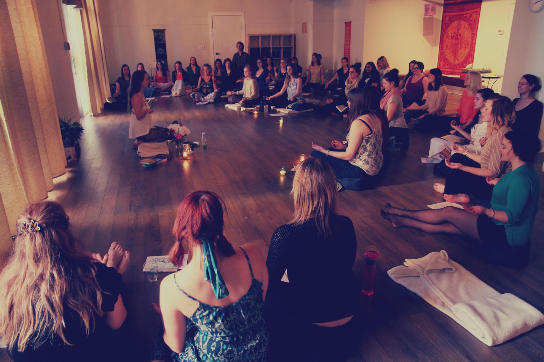 Guiding a workshop on How to Communicate With Your Spirit Guides + Angels in Calgary, AB.