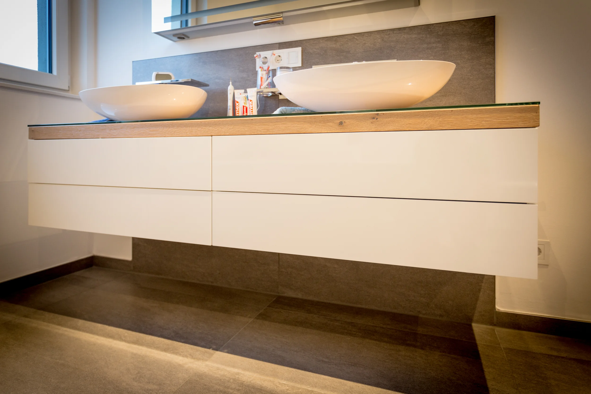 DIELENLEGER - Wohndesign 10x15 - 02700.JPG