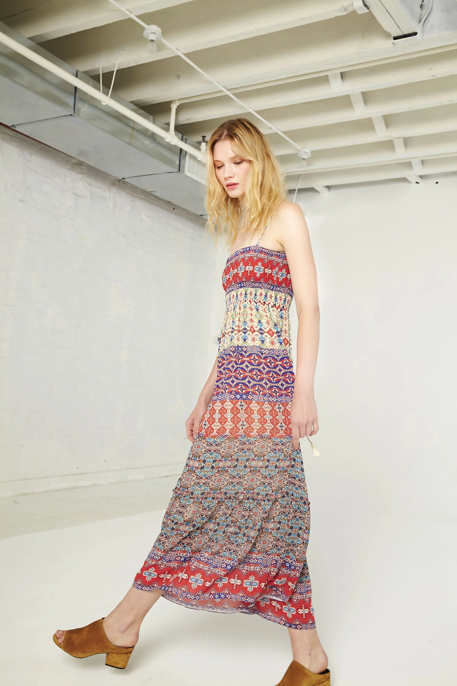S17-Look-04-retouch.jpg