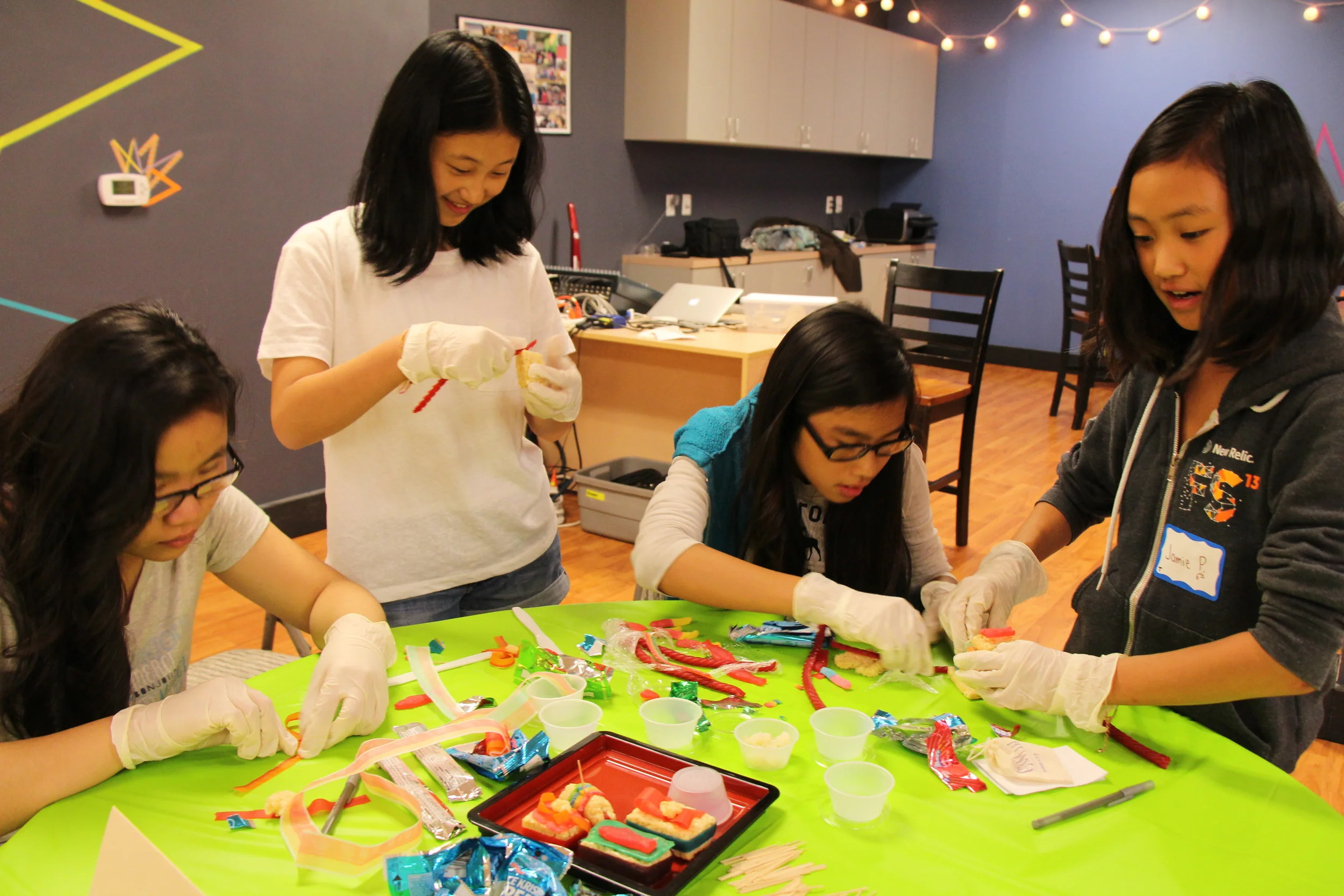 Afterwards, the girls jumped into the Iron Chef sushi competition!