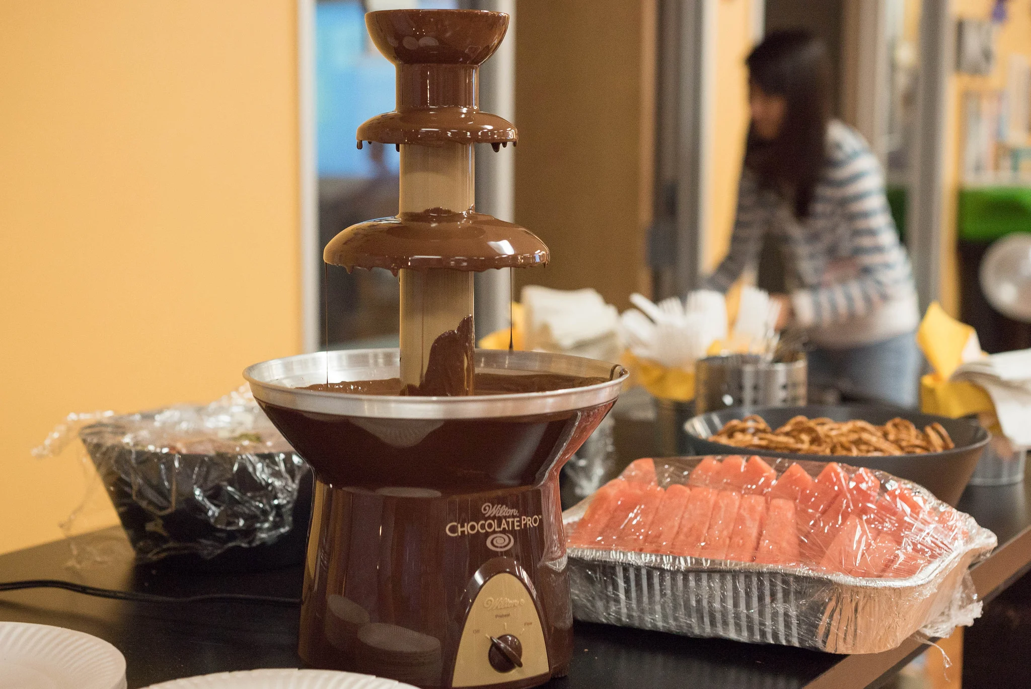 Yum...Within minutes, we devoured all the snacks and depleted this chocolate fountain of goodness. 