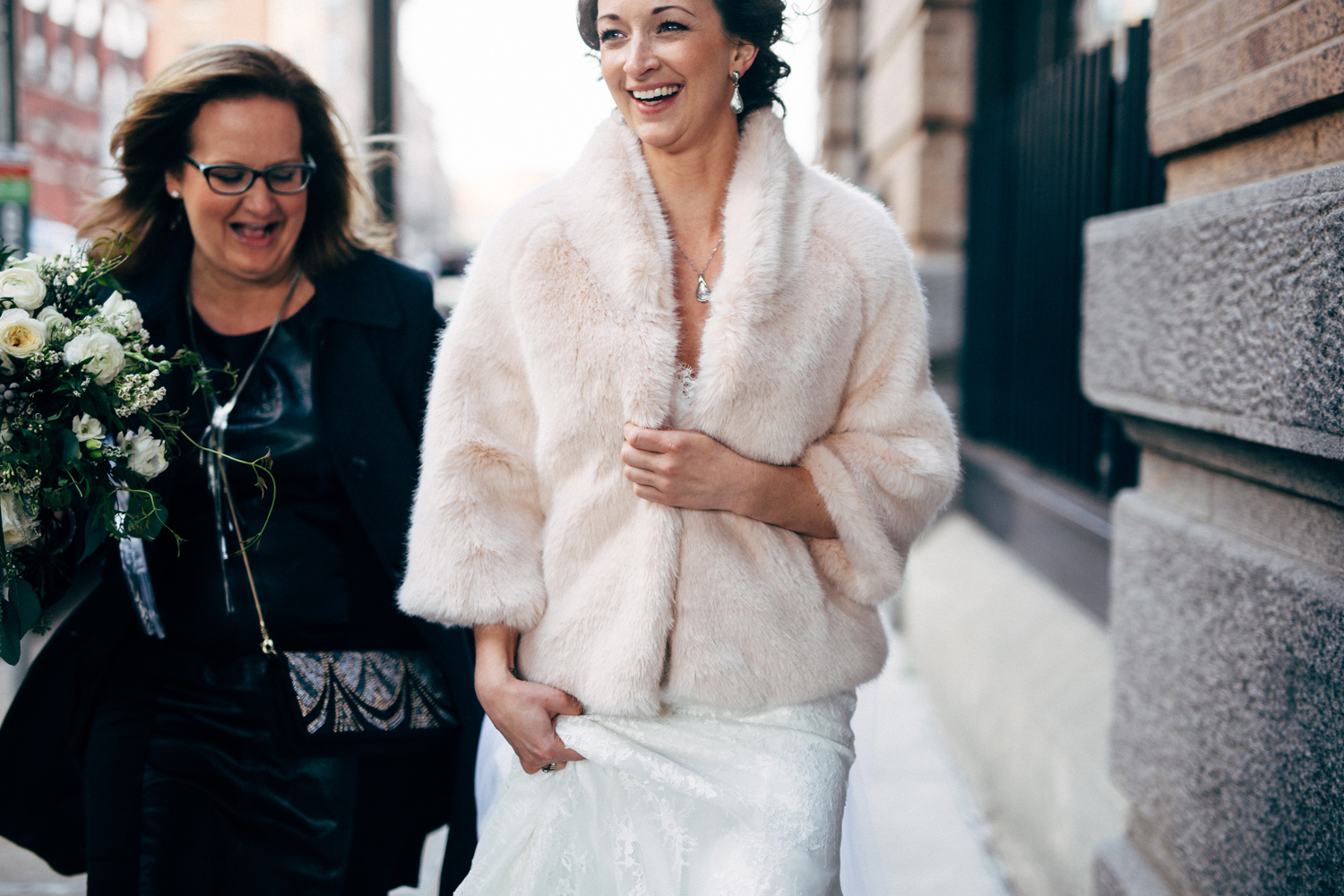 Bride-Fur-Coat-Photography